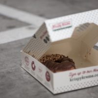 Emballage avec reste de nourriture