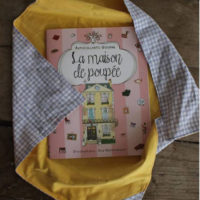 Un emballage avec un tissu