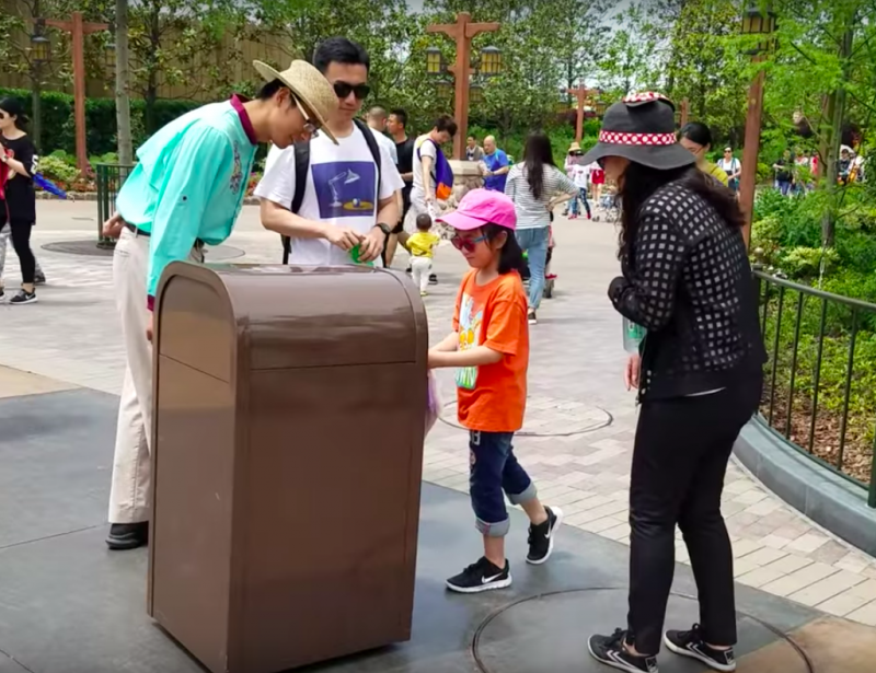 Xia Tui en action au parc Disney Resort de Shanghaï