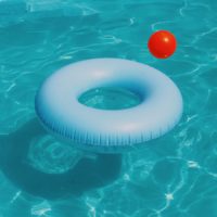 Flotteur dans une piscine