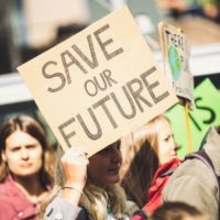 Des manifestants lors d'une grève pour le climat.