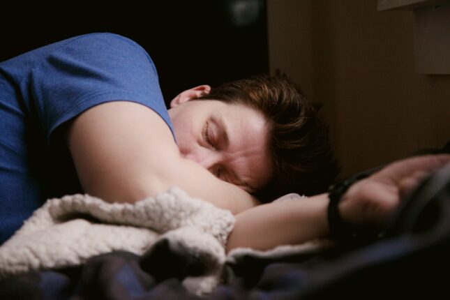 L'apnée du sommeil nuit à la santé de l'individu qui en souffre.