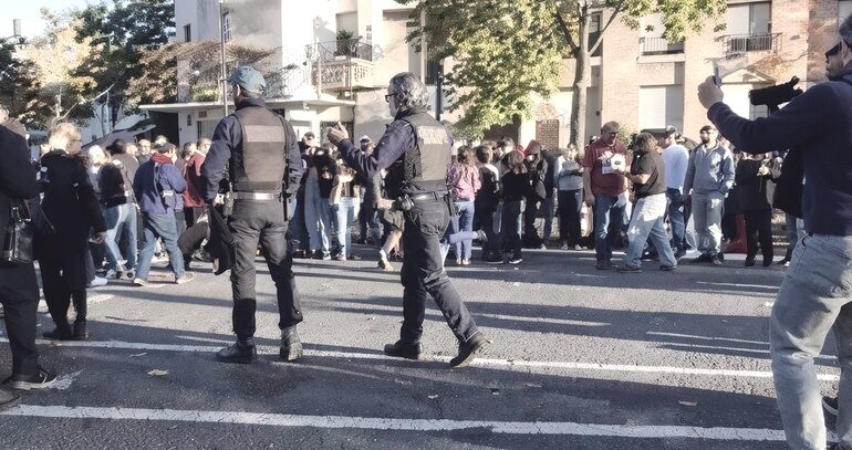 Manifestations lors du blocage des lycées en France.